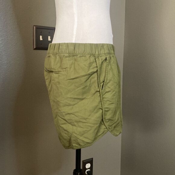 Madewell Olive Green pull-on shorts H5956 - Picture 8 of 12